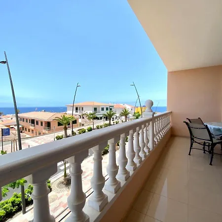 Two-bedroom With Ocean View In Puerto Santiago *